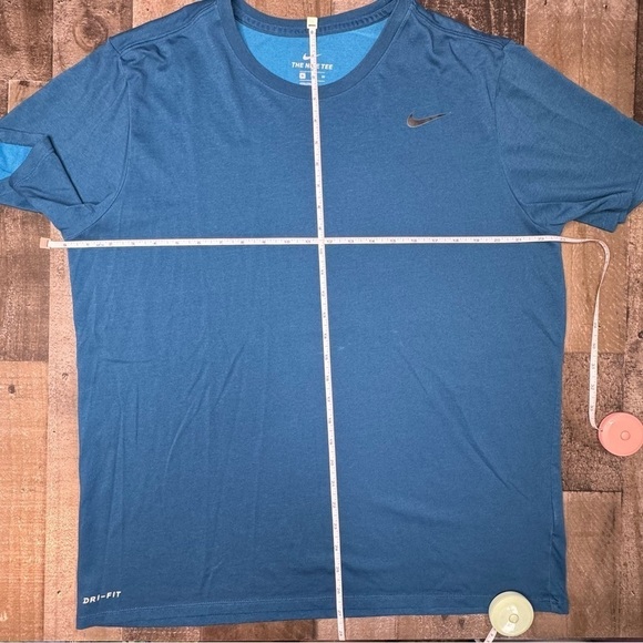 Excellent Condition Nike Dri-Fit Crew Neck Tee size XL - Picture 8 of 10
